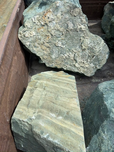 Ландшафтные глыбы зелёные 200-500 килограмм купить в Лыткарино