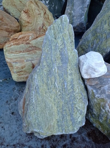 Златолит жёлтый, жёлто-зелёный глыбки и валуны для ланшафтного дизайна купить в Лыткарино