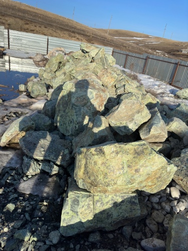 Камни для ландшафтного дизайна зелёные 10-60 килограмм купить в Лыткарино