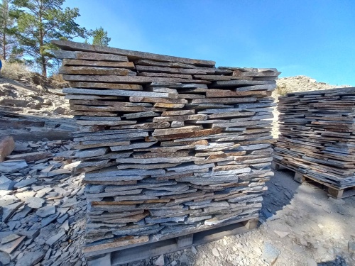 Плитняк златолит серебристый для фасада купить в Лыткарино